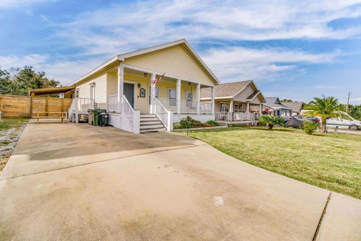 Cam'S Coastal Cottage- Nas Pensacola, Close To Beach Extérieur photo