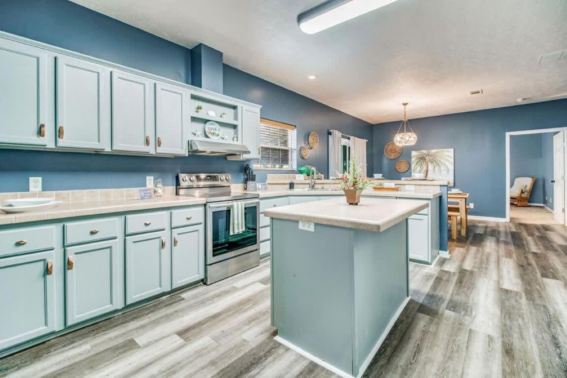 Cam'S Coastal Cottage- Nas Pensacola, Close To Beach Extérieur photo